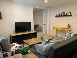 Two-Bedroom Wellington Apartment - 贝尔维尔