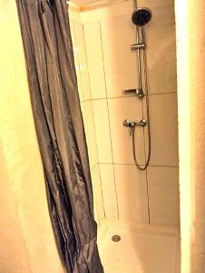 Appartements Charmant studio : photos des chambres