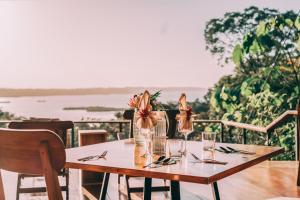 La Loma Jungle Lodge and Chocolate Farm