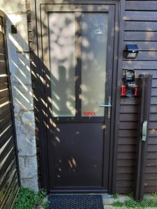 Appartements Duplex14h 1er etage jardinet 1 parking ou studio14B rdc terrasse sans parking : photos des chambres