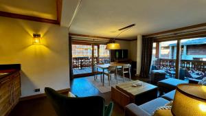 Appartement 2 Chambres Residence Le Mont Chéry Au Pied des Pistes Plein Centre