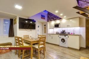 Little Americas Parliament Apartments