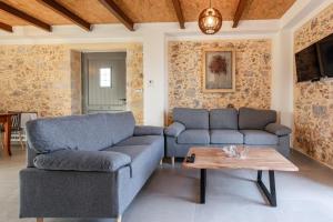 Villa Elpida in Myloniana