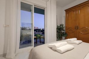 Mar de la Abadía Rooms Shared Apartment