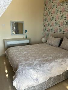 Villa Denis, Marine Drive, Coral Bay