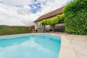 Maison familiale à 10 min du Futuroscope - Beaumont