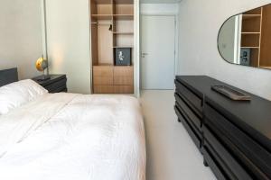 Pure Voyage Beachfront