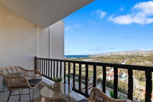Best sea view BOHO house with a panoramic terrace, 900 m to beach