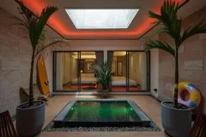 Blue Fingers KHouse Mũi Né - 伊缇天福