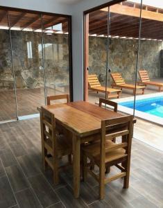 Spacious 3-bedroom and 2 bathroom home with private pool and patio and free Wi-Fi