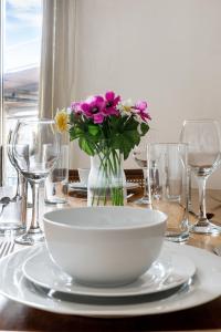 Spacious Three Bedroom Apartment