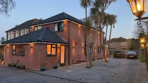 Lux 7 Bedroom residence - Rowlands Castle