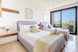 The Shore Condos Near 5th Ave