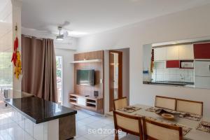 Apto c churrasq. em Ubatuba-SP CDV042