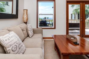 Residences at Barrier Reef 11B Partial Ocean View 2 BR by Stay Floreo