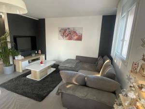 Appartements Appart cosy 4 a 6 pers - parking prive - 5 min Colmar - poele a pellets - 2 terrasses : photos des chambres
