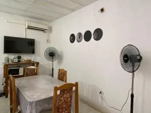 Casa May - A 15 min del Aeropuerto - Barrio Esteban Echeverría