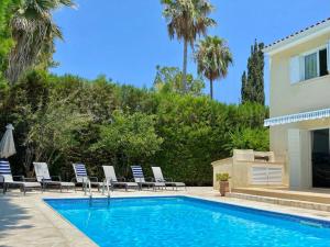 Mideas holiday villa