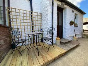 Cygnet Studio - Pen y Clawdd