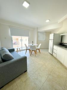 Saavedra 118 2°F by depptö