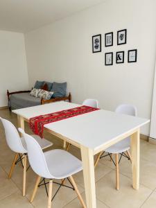 Depto Lamadrid - Zona Guemes 2 amb luminoso