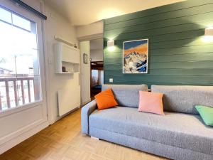 Les Chalets Des Evettes - Appartement six personnes, résidence avec piscine au pied des pistes MAE-1841