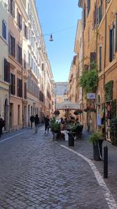 Colosseo Historical Apartment La Romana