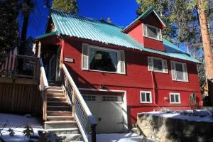 Elliott House Boutique Inn - أواخورست