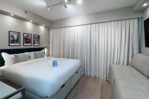 Cyrela Atmosfera 360 - Estúdios novos ao lado do Consulado USA e Autódromo