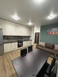 Апартаменти у Львові на вулиці Під Голоском 15б 110 з чудовим видом на місто Львів