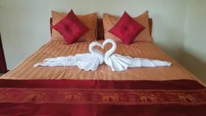 โรงแรมเรือนขุมทรัพย์ - Ban Khok Yai (1)