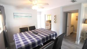 Tarpon Harbor 2 - Waterfront townhouse near pool, beach, downtown Las Olas