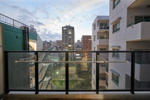 XS06 XROSS STAY Namba3 難波