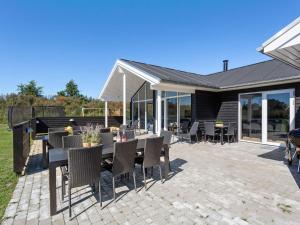 5 star holiday home in Ålbæk
