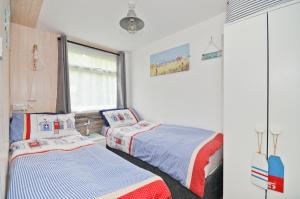 62 Sandown Bay