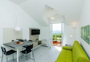 Apartments and rooms with parking space Plat, Dubrovnik - 23567