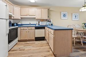 Sea Cloisters 102B Condo