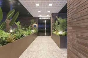 Hound Hotel Jeonju Deokjin - Sanggae-ri