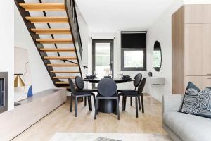 A Lux 3BR Townhouse in South Yarra FREE Parking