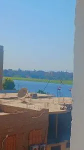 اهلا بيكم في بيتنا - Jazīrat al ‘Awwāmīyah