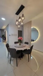 RHR Deluxe GuestHouse Kinarut Papar Sabah - Island View - Kampong Limputang