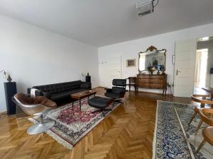 ArtSpace Locations-Zagreb 2bd Apartment in Center