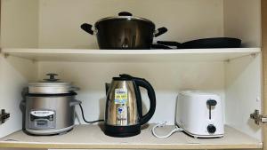 Homey Staycation at MOA Complex