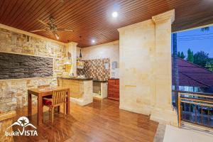 Villa Arindra by Bukit Vista