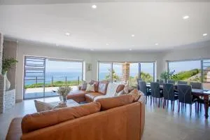Kyle's Kin Ocean Retreat - 4 Bedrooms - Hoekwil