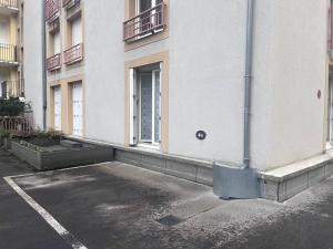 Appartement Central avec Parking à Cauterets - FR-1-812-1