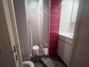 Studio confortable 34 pers. avec parking à Cauterets - FR-1-812-12
