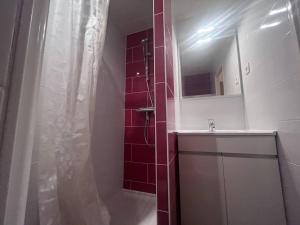 Studio confortable 34 pers. avec parking à Cauterets - FR-1-812-12