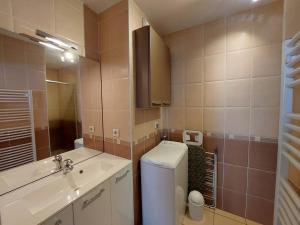 Charmant studio à Cauterets avec balcon et couchages pour 4 personnes - FR-1-812-62