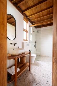 Pool & Jungle View Family Room in Kaba-Kaba